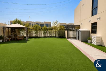 3 Bedroom Townhouse for Sale in DAMAC Hills 2 (Akoya by DAMAC), Dubai - Largest Corner Plot | Upgraded | Vacant Now 3 Bedroom Townhouse for Sale in DAMAC Hills 2 (Akoya by DAMAC), Dubai - Largest Corner Plot | Upgraded | Vacant Now