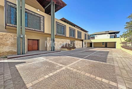 4 Cпальни Вилла Продажа в Аль Курм, Абу-Даби - Вилла в Аль Курм，Аль Гурм Резорт, 4 cпальни, 24000000 AED - 16269088