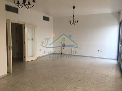 2 habitaciones Apartamento para en Alquiler en Tourist Club Area (TCA), Abu Dhabi - WhatsApp Image 2018-09-22 at 10.10. 03 AM (7). jpeg 2 habitaciones Apartamento para en Alquiler en Tourist Club Area (TCA), Abu Dhabi - WhatsApp Image 2018-09-22 at 10.10. 03 AM (7). jpeg