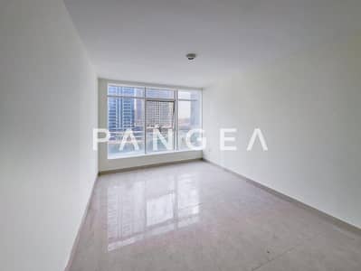 1 Bedroom Apartment for Sale in Jumeirah Lake Towers (JLT), Dubai - Genuine Resale | Lake View | High Floor 1 Bedroom Apartment for Sale in Jumeirah Lake Towers (JLT), Dubai - Genuine Resale | Lake View | High Floor