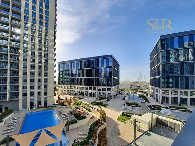 Ready and Vacant | Pool View | Up to 6 chks Ready and Vacant | Pool View | Up to 6 chks