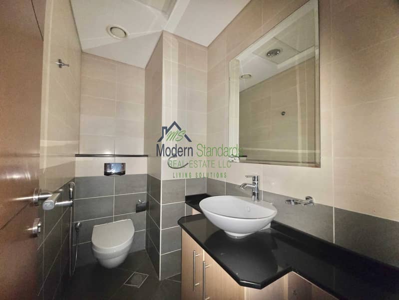 16 20260822_173626. jpg