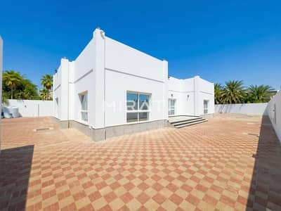 3 Slaapkamers Villa te Huur in Al Barsha, Dubai - 64a7f6d1-36e3-40ae-925c-f3174f392029. jpeg 3 Slaapkamers Villa te Huur in Al Barsha, Dubai - 64a7f6d1-36e3-40ae-925c-f3174f392029. jpeg