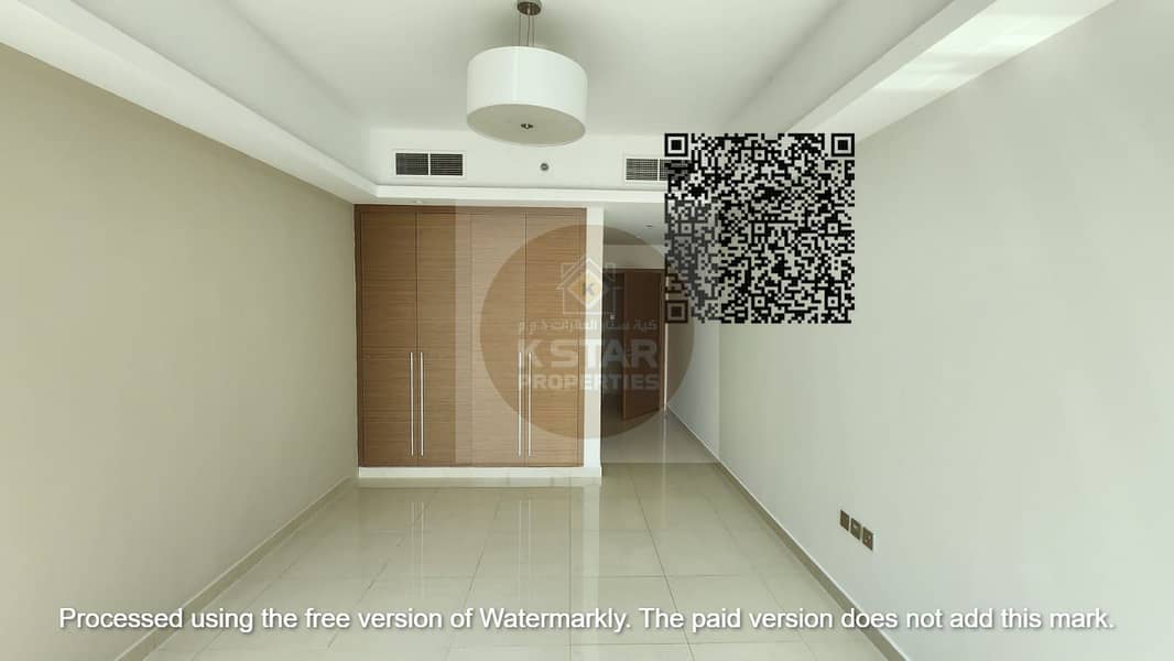 5 eeeceec9-908d-4d97-99eb-fe7c3067a742. jpg