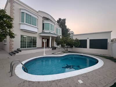 5 habitaciones Villa para en Alquiler en Al Safa, Dubai - Villa en Al Safa,Al Safa 2, 5 dormitorios, 550000 AED - 16271237 5 habitaciones Villa para en Alquiler en Al Safa, Dubai - Villa en Al Safa,Al Safa 2, 5 dormitorios, 550000 AED - 16271237