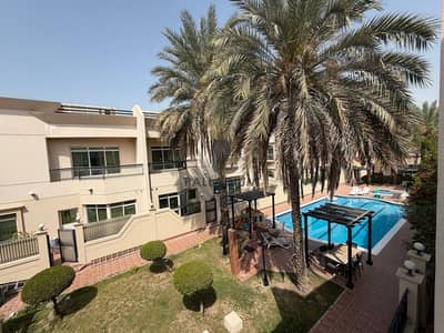 4 Bedroom Villa for Rent in Al Safa, Dubai - COMPOUND POOL||PRIVATE GARAGE||MAID LUNDRAY