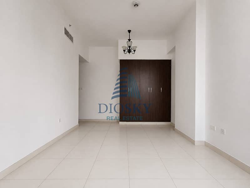 5 Image 5