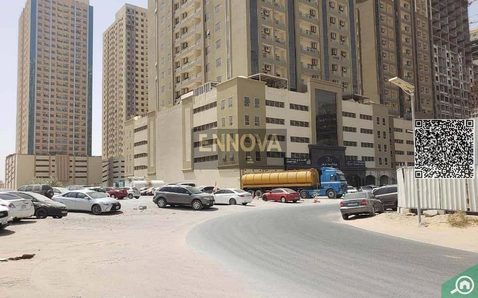 2 Emirates_City_Goldcrest_Dream_Tower_1_10_2020_1_ab165802e1_3709db8438. jpg