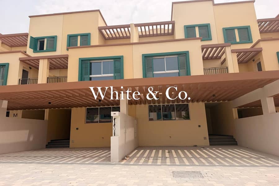 Casa adosada en DAMAC Lagoons,Nice, 4 dormitorios, 159999 AED - 16272230 Casa adosada en DAMAC Lagoons,Nice, 4 dormitorios, 159999 AED - 16272230