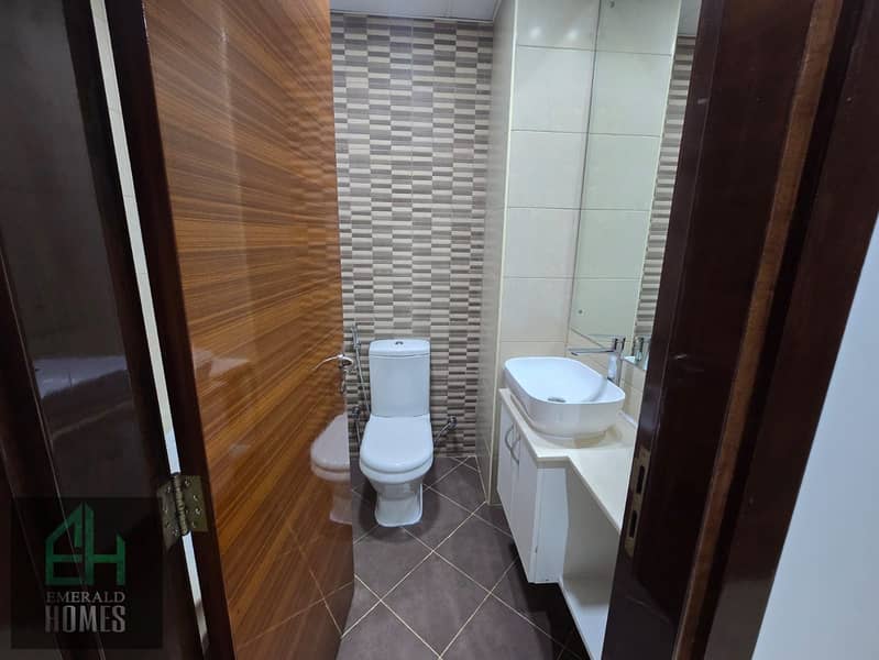 9 f60e1fa2-6224-4461-aeb2-214d7032ba23. jpg