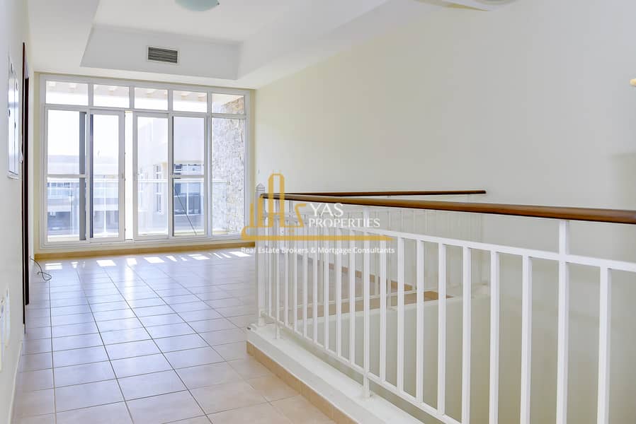 5 3 BR MODERN TOWN HOUSE MIDDLE-3. jpg