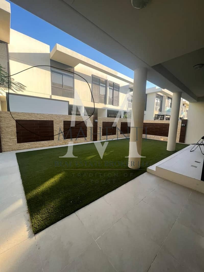 12 3 Bed Town House Damac Hills Rent 12. jpeg