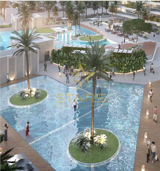 6 GOLF GREEN SWIMING POOL. png