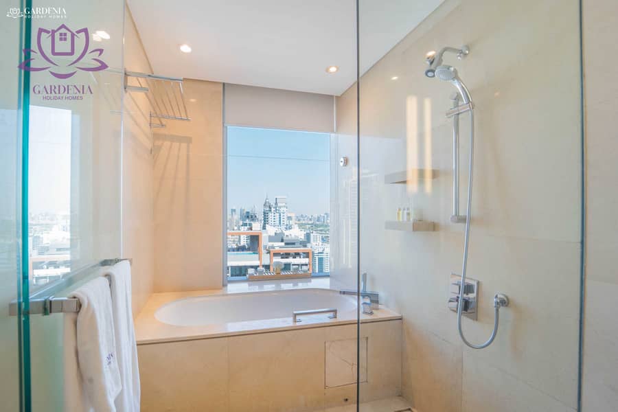 14 Bath 1 2. jpg
