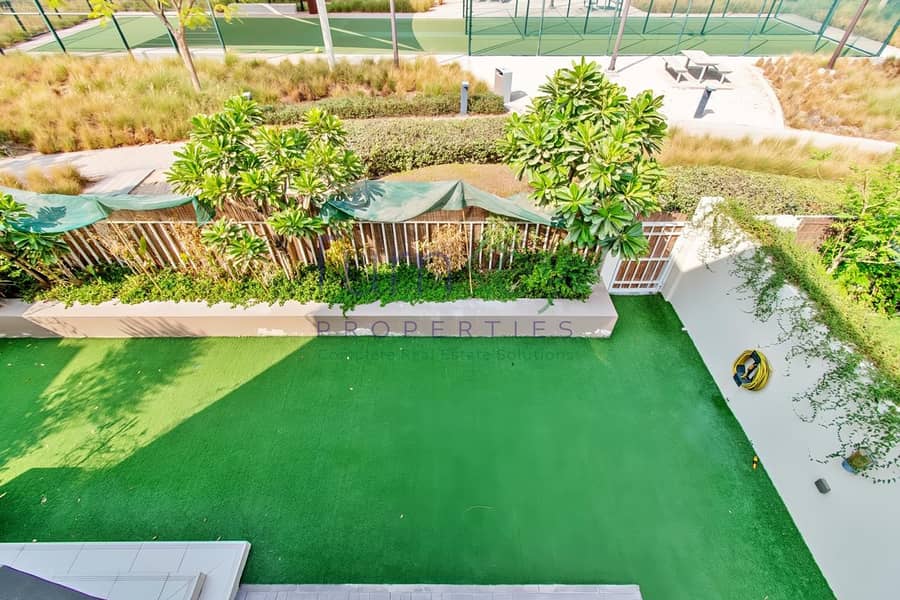 4 65aeb746-60e7-4e17-b31e-da03482c4f1d. jpg