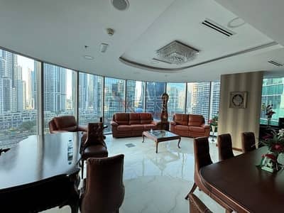 Office zum zur Miete in Business Bay, Dubai - Image 1