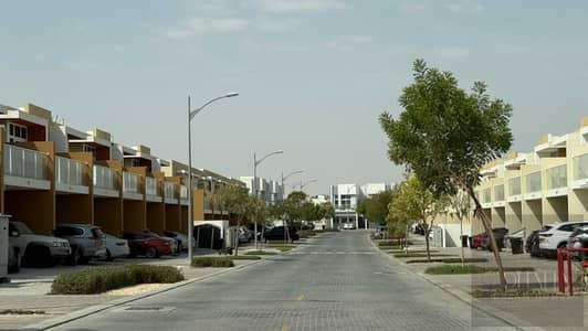 3 Bedroom Villa for Rent in DAMAC Hills 2 (Akoya by DAMAC), Dubai - tempImagePoTunx. jpg