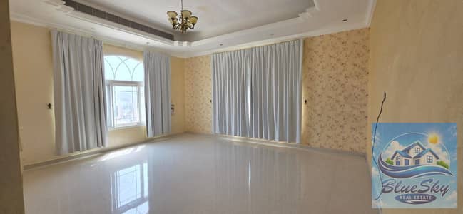5 Slaapkamers Villa te Huur in Khor Fakkan, Sharjah - IMG-20260824-WA0068. jpg 5 Slaapkamers Villa te Huur in Khor Fakkan, Sharjah - IMG-20260824-WA0068. jpg