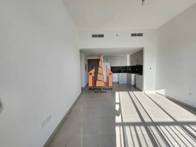 2 habitaciones Apartamento para en Alquiler en Al Khan, Sharjah - 20260724_171506. jpg