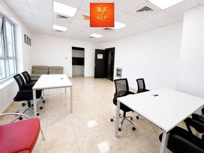 Office para en Alquiler en Deira, Dubai - WhatsApp Image 2026-06-18 at 1.03. 36 PM. jpeg Office para en Alquiler en Deira, Dubai - WhatsApp Image 2026-06-18 at 1.03. 36 PM. jpeg