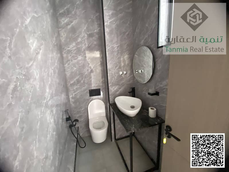 28 WhatsApp Image 2026-08-24 at 15.41. 08 (4). jpeg
