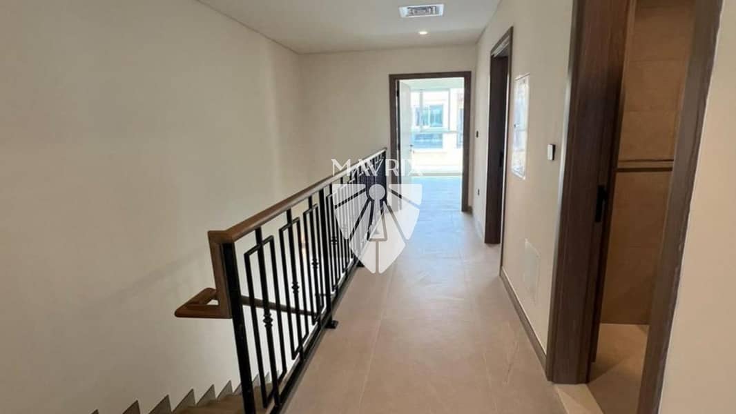 9 Image 9