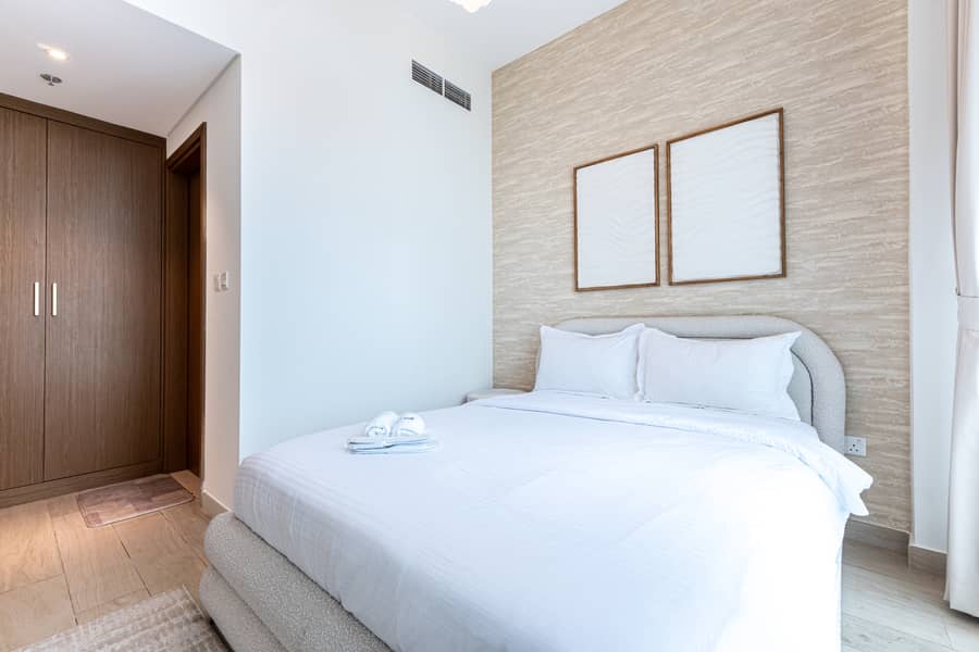 7 Bed 2. jpg
