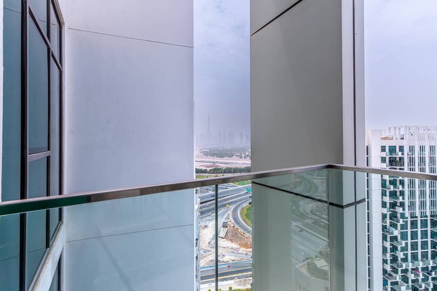 12 Balcony 3. jpg