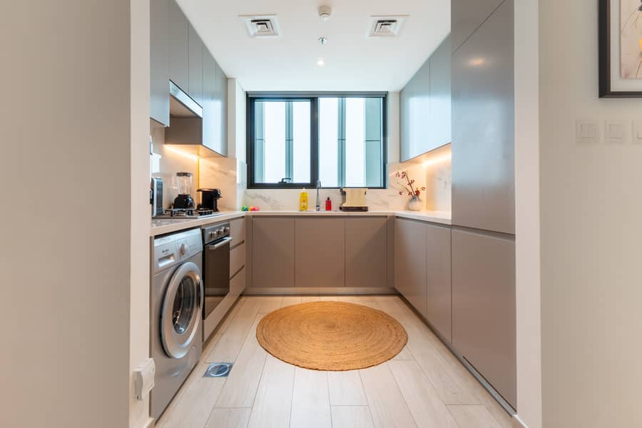 18 Kitchen 1. jpg