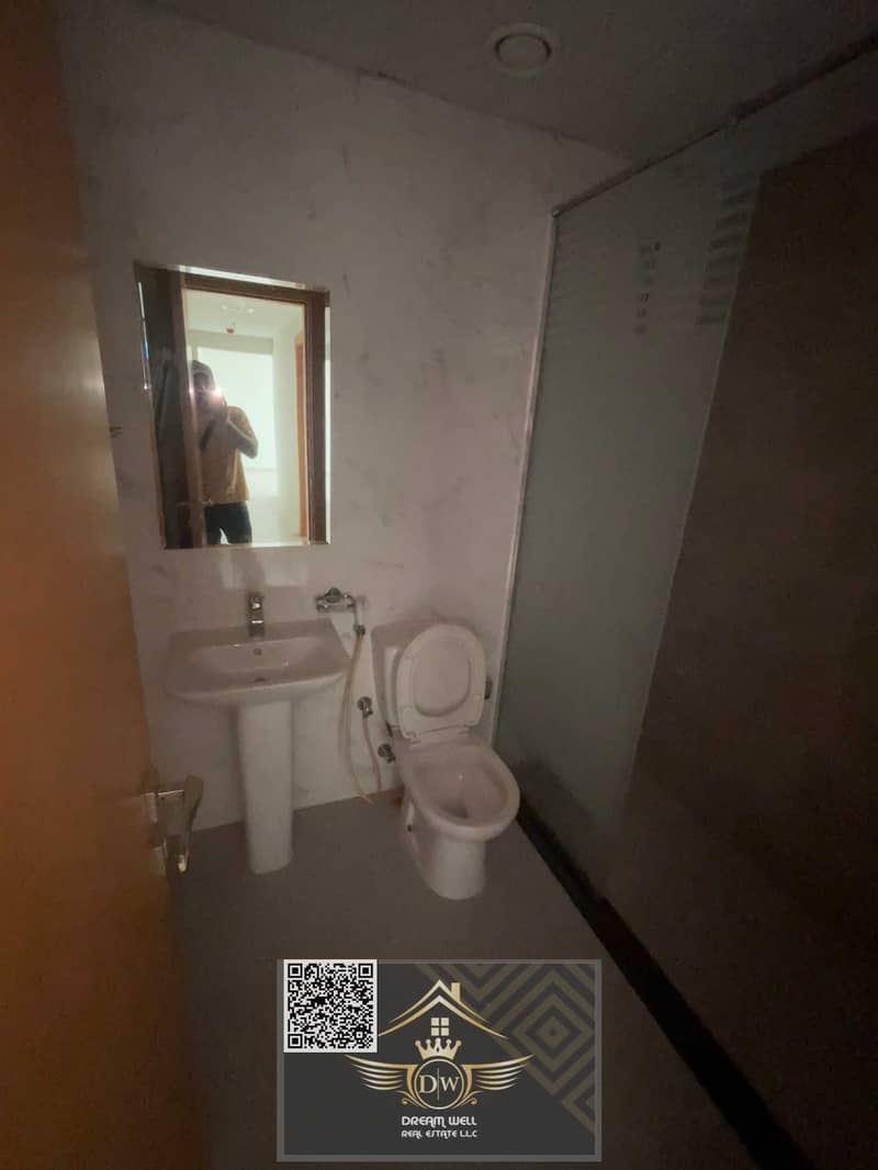 10 2 bed 4. jpeg