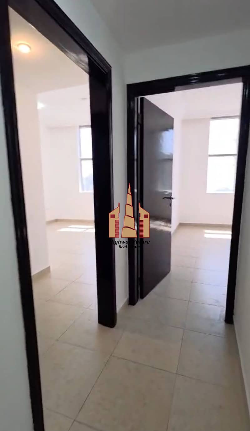 8 105943. jpg