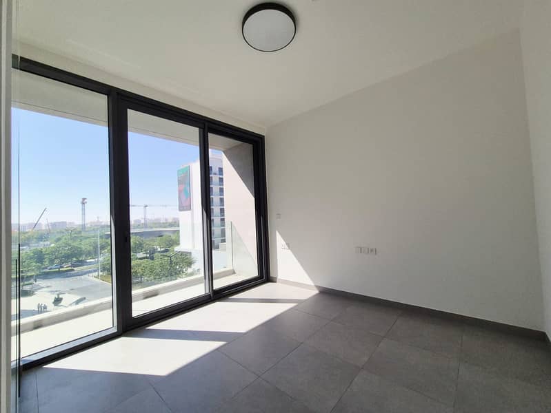 17 27975. jpg