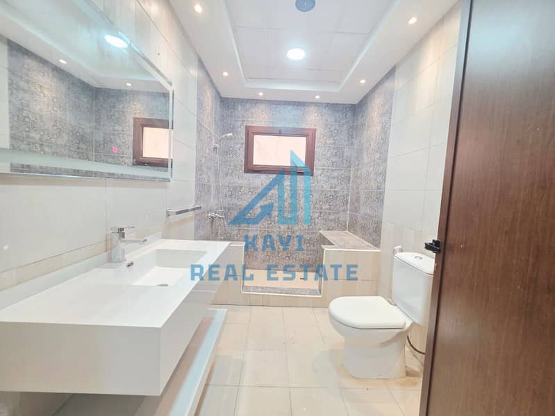 14 182522. jpg