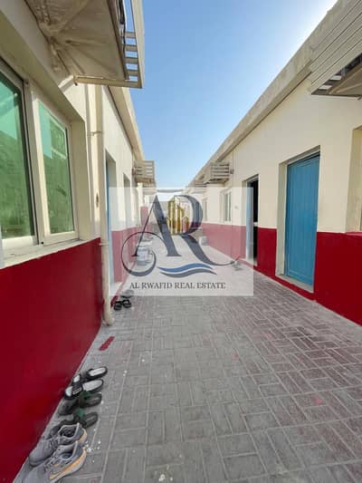 Labour Camp zum Miete in Al Sajaa, Sharjah - WhatsApp Image 2026-08-24 at 11.46. 44 PM (2). jpeg