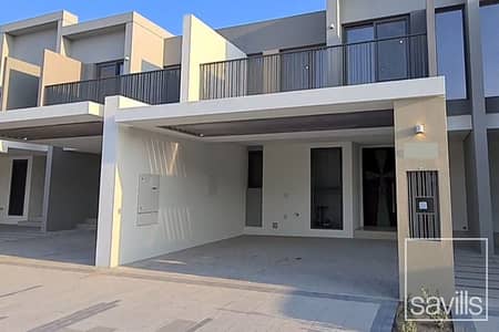 3 Bedroom Townhouse for Sale in Tilal Al Ghaf, Dubai - Next to Gym & Pool | Internal Unit | Phase 1
