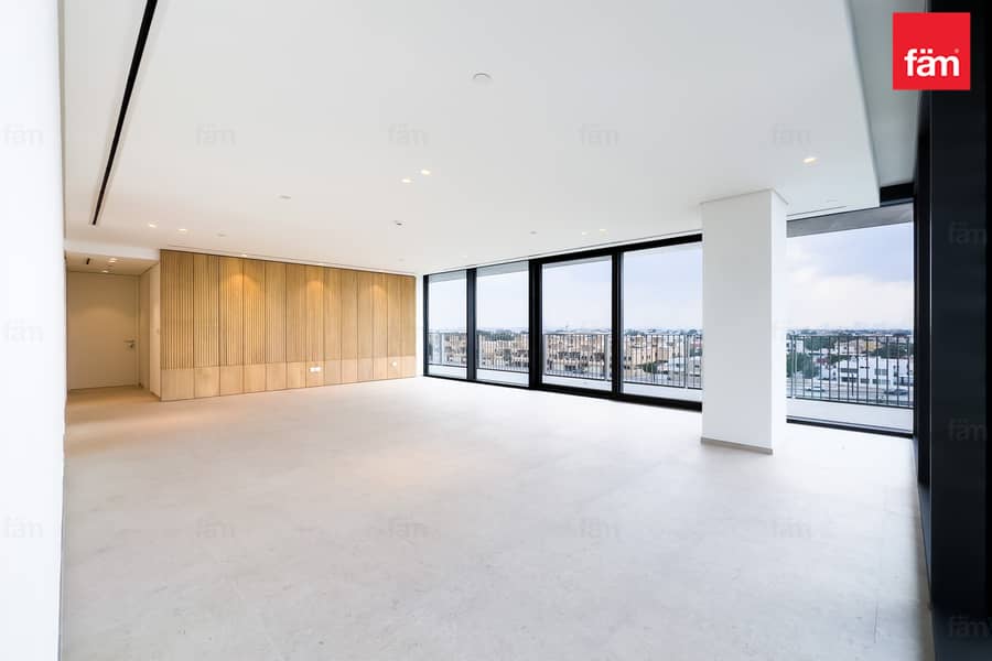 Corner Unit | Best Views | 4 Bedrooms Corner Unit | Best Views | 4 Bedrooms