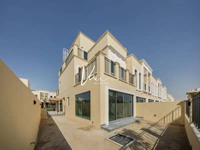 5 Slaapkamers Townhouse te Huur in DAMAC Lagoons, Dubai - wmremove-transformed. jpeg 5 Slaapkamers Townhouse te Huur in DAMAC Lagoons, Dubai - wmremove-transformed. jpeg