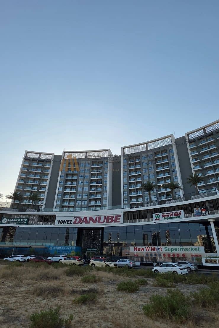 11 wavez-by-danube_Er5cT_xl. jpg