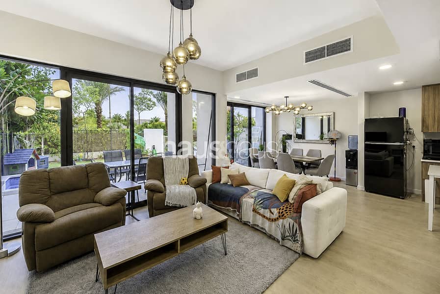 Landscaped | Opposite Pool + Gym | Single Row Landscaped | Opposite Pool + Gym | Single Row