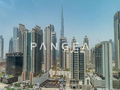Office for Rent in Business Bay, Dubai - Burj Khalifa View | 6 Parkings | Low Traffic