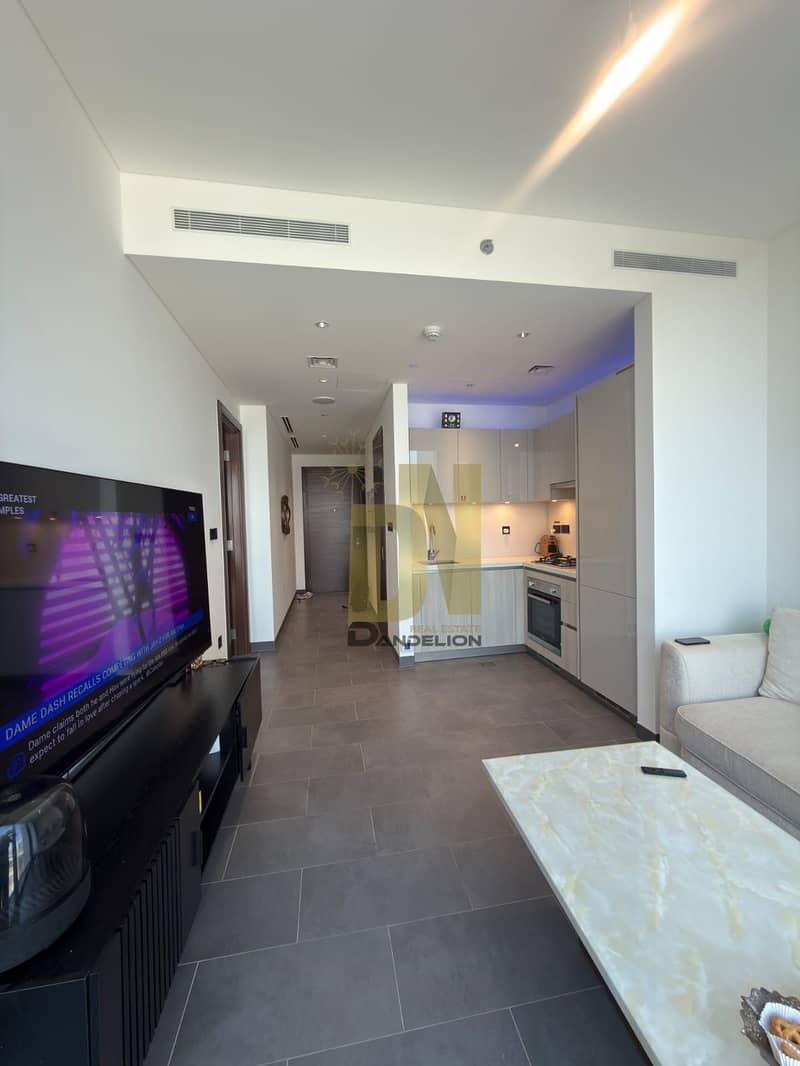 4 Gallery 3