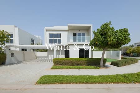 Villa de 5 chambres à à vendre à Mudon, Dubai - Villa à Mudon，Arabella Townhouses，Arabella 3, 5 chambres, 6100000 AED - 16282747
