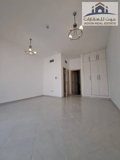 3 Bedroom Flat for Sale in Al Mamzar, Sharjah - WhatsApp Image 2026-07-12 at 15.41. 29. jpeg 3 Bedroom Flat for Sale in Al Mamzar, Sharjah - WhatsApp Image 2026-07-12 at 15.41. 29. jpeg