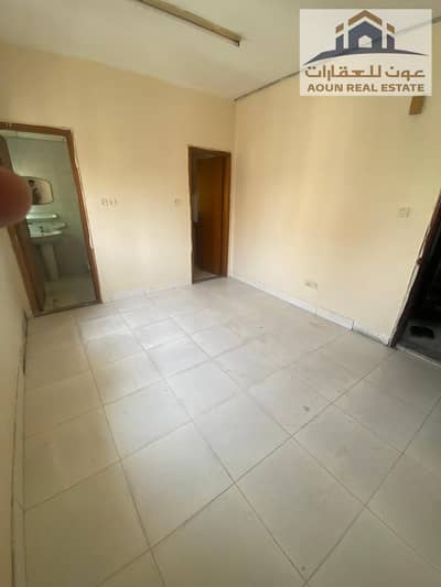 Estudio para en Alquiler en Bu Tina, Sharjah - WhatsApp Image 2026-08-14 at 11.26. 42 PM (3). jpeg
