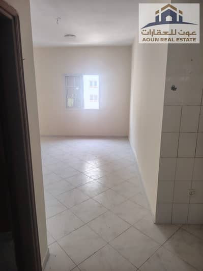 استوديو للايجار في المجرة، الشارقة - WhatsApp Image 2026-08-02 at 17.24. 18. jpeg استوديو للايجار في المجرة، الشارقة - WhatsApp Image 2026-08-02 at 17.24. 18. jpeg