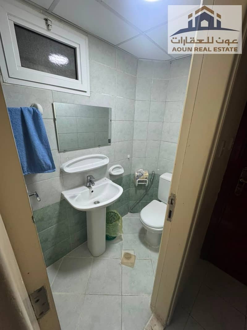 8 79dd5eb2-748d-43ec-b3d0-0473fbc1a225. jpg