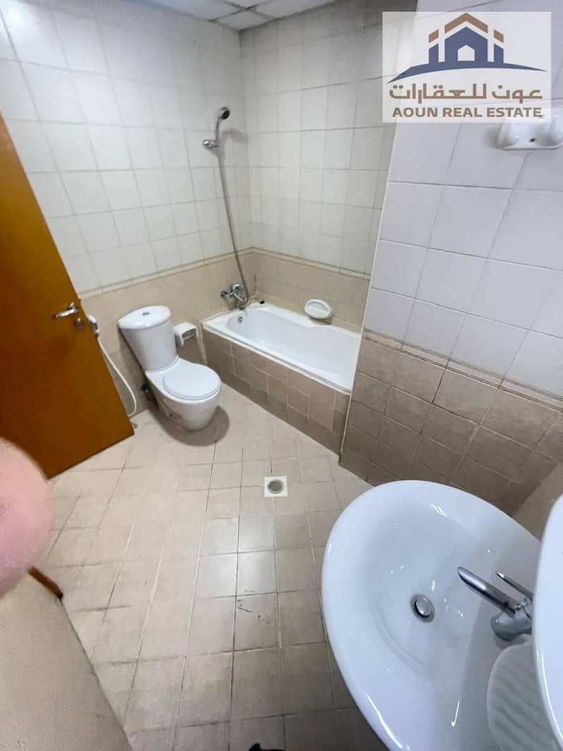 23 d81b5b61-664e-4228-8abf-17072220e2a8. jpg