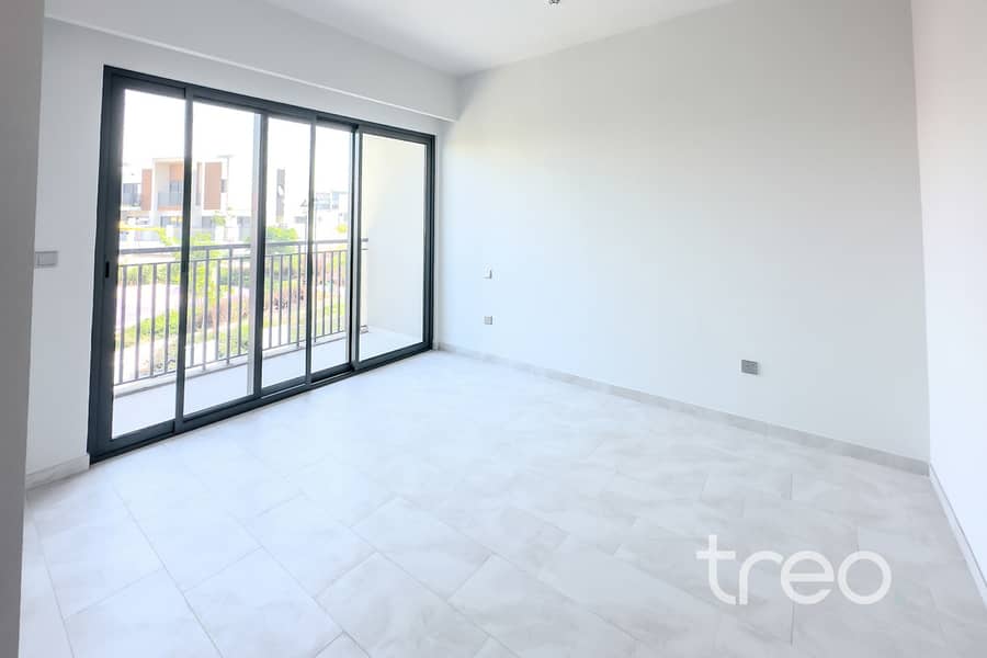 10 Master Bedroom. jpg