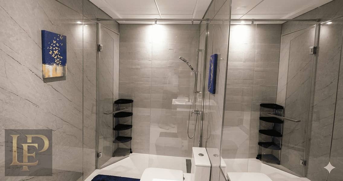 13 master-bathroom-3. jpg