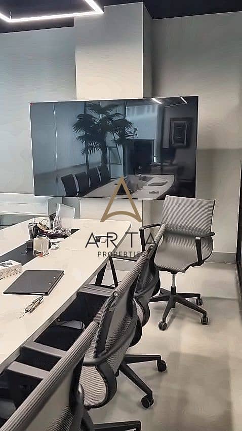 5 08-workstations-window. jpg